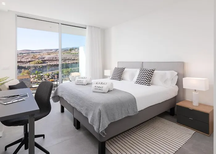 Karat Ibardin Rokabella Villa *